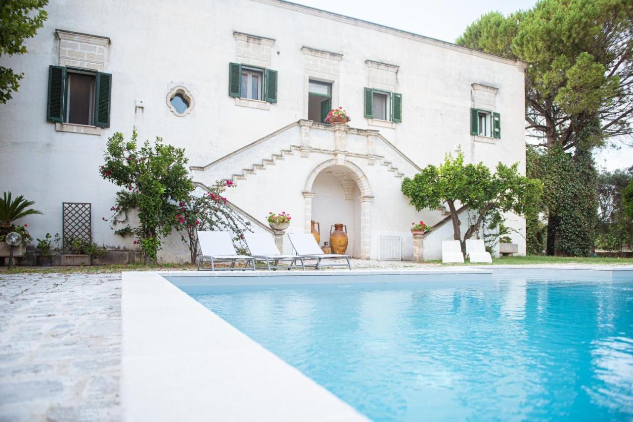 Villa Encantamiento - Dimora Gelsomino - Masseria Storica Nel Cuore Della Puglia Con Piscina Latiano Екстериор снимка